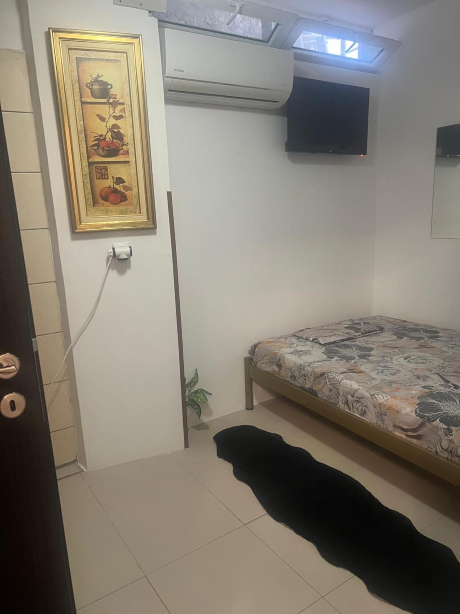 Centrally Located Private Rooms Heraklion  ภายนอก รูปภาพ